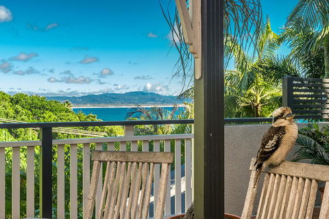 Beaconlight @ Wategos - Accommodation Search 0