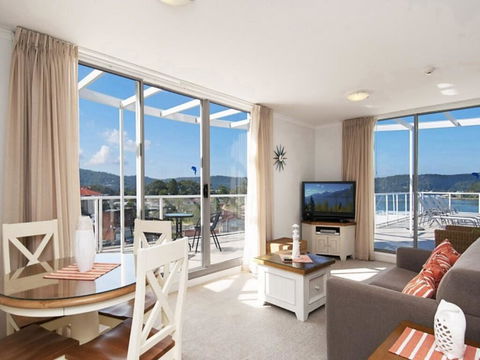 Bella Mare - 2 Bedroom Ocean View Terrace Apt - Accommodation Search 0