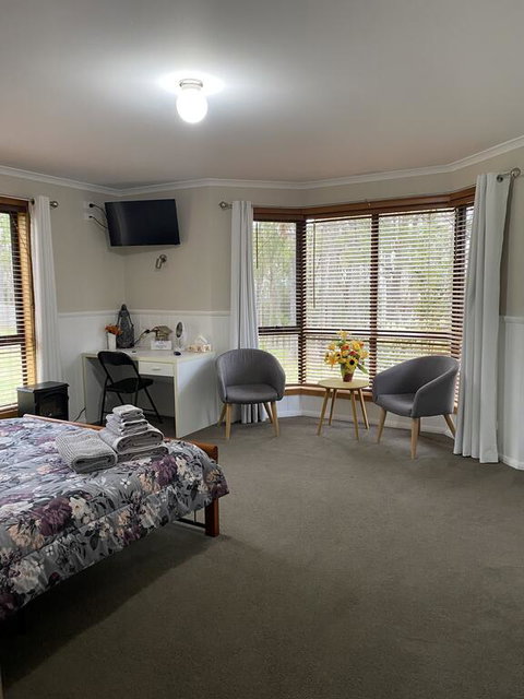 Belle's Bed & Breakfast - Accommodation Search 0