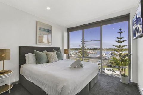 Bellevue On The Lakes - Accommodation Search 2