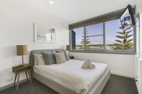 Bellevue On The Lakes - Accommodation Search 3