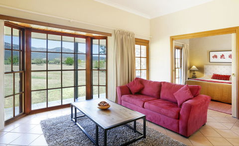 Berenbell Vineyard Retreat - Accommodation Search 1