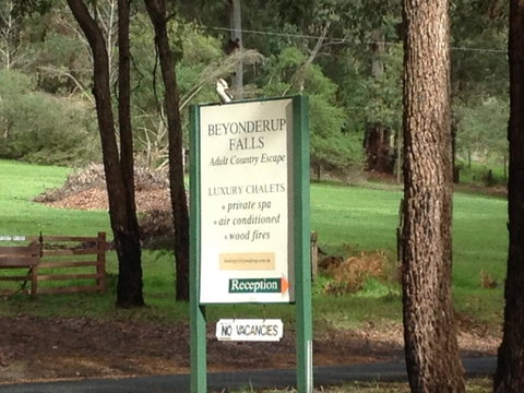 Beyonderup Falls Adult Retreat - Accommodation Search 1