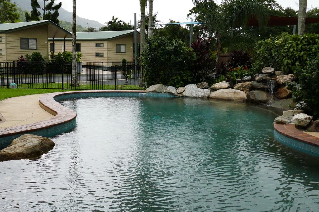 Redlynch QLD Accommodation Search