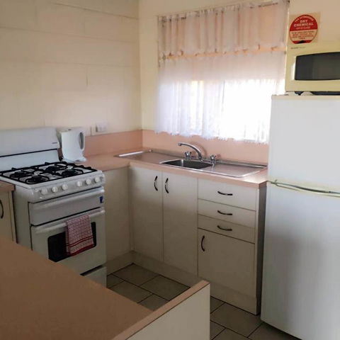 Black Swan Motor Inn - Accommodation Search 3