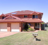 Blue Bay 83a Rocky Point Road - Foxtel  air conditioning downstairs - Accommodation Search