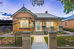 Book Orange Accommodation Accommodation Search Accommodation Search