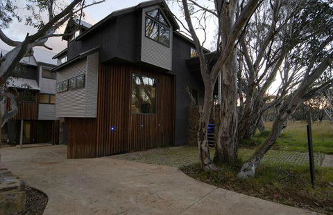 Blue Ice - Accommodation Search 1