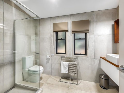 Blue Summit Cottages - Accommodation Search 2