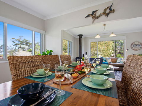 Blue Waters Cottage - 120m To Jervis Bay - Accommodation Search 0