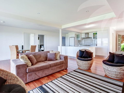 Blueys Bliss 2 - Accommodation Search 1