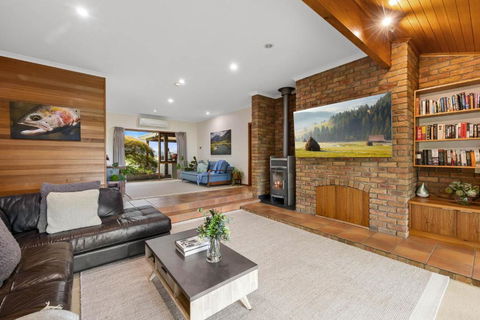 The Nook - Accommodation Search 0
