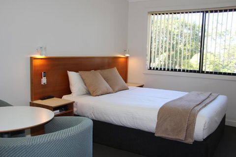 The Pioneer Way Motel - Accommodation Search 0