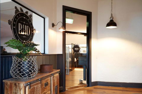 The Royal Hotel, Drouin - Accommodation Search 0