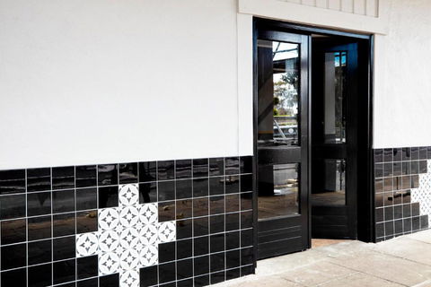 The Royal Hotel, Drouin - Accommodation Search 3