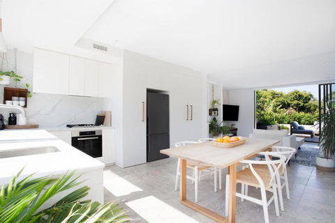 The Treehouse Penthouse - Accommodation Search 0