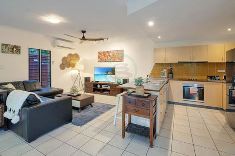 Zen Serene Seascape - Family Pool - BBQ - Markets - Accommodation Search 3