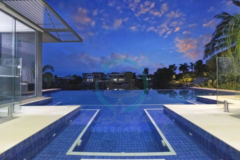 ZenLux: 4BR Bayview Mansion Infinity Pool + Cinema - Accommodation Search 1