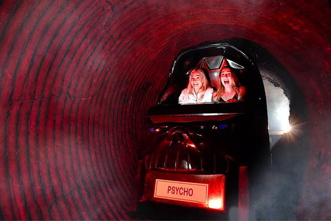 Dracula's Cabaret - Gold Coast - Accommodation Search 0