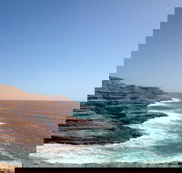 Kalbarri Pink Lake and Abrolhos Islands Nature Tour - Accommodation Search