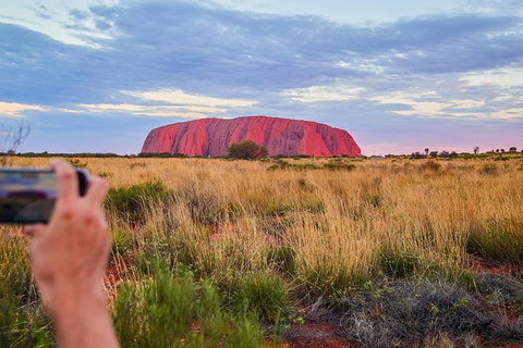 Uluru (Ayers Rock) Sunset With Outback Barbecue Dinner And Star Tour - Accommodation Search 0